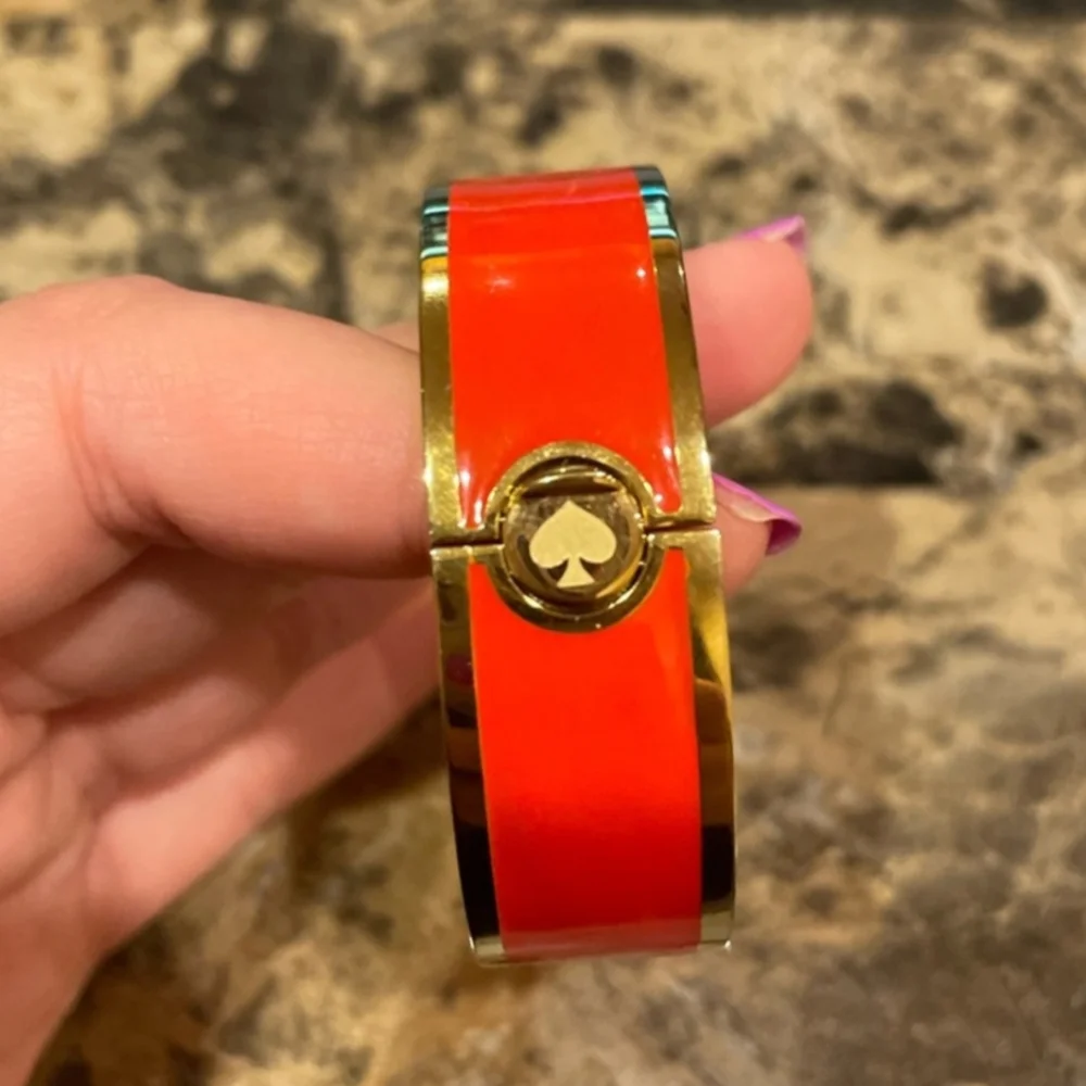 Kate Spade Carousel Red Enamel Women's Bangle Watch - Picture 6 of 8